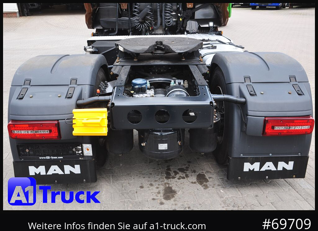 MAN TGX 18,470 BLS Intarder Standklima, Soundsysem - יחידת טרקטור: תמונה 3 MAN TGX 18,470 BLS Intarder Standklima, Soundsysem - יחידת טרקטור: תמונה 3