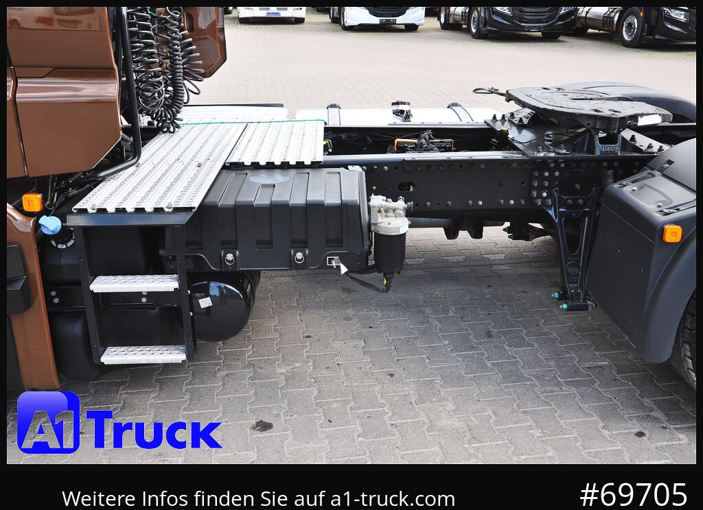 MAN TGX 18,480 BLS Intarder Standklima, Soundsysem - יחידת טרקטור: תמונה 2 MAN TGX 18,480 BLS Intarder Standklima, Soundsysem - יחידת טרקטור: תמונה 2