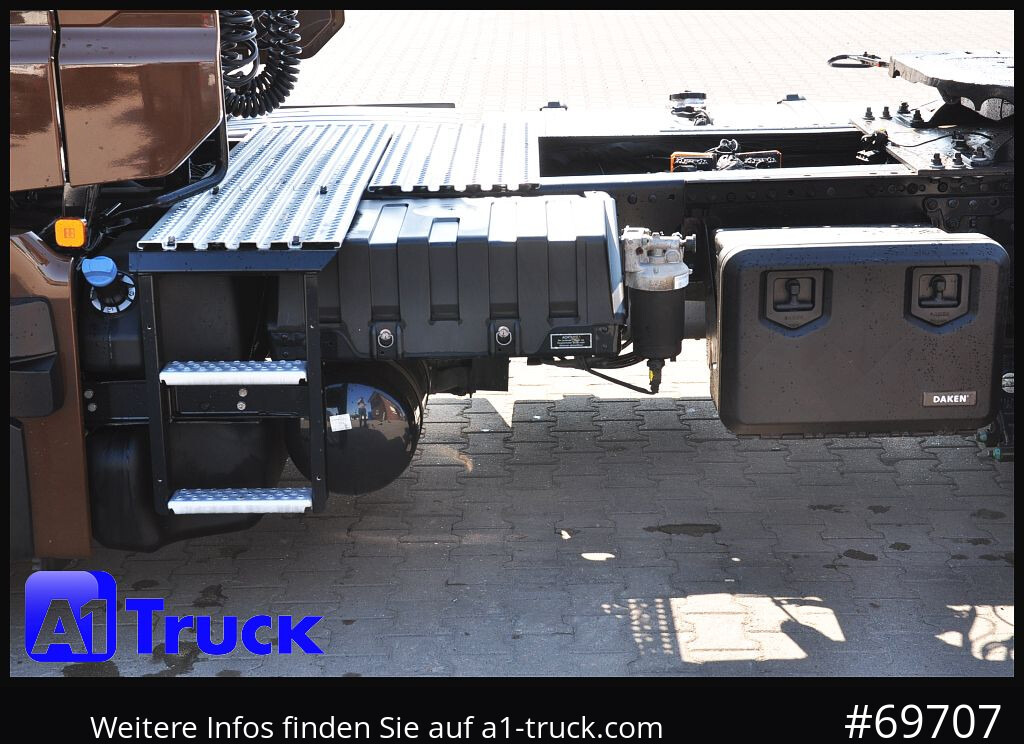 MAN TGX 18,480 BLS Intarder Standklima, Soundsysem - יחידת טרקטור: תמונה 2 MAN TGX 18,480 BLS Intarder Standklima, Soundsysem - יחידת טרקטור: תמונה 2