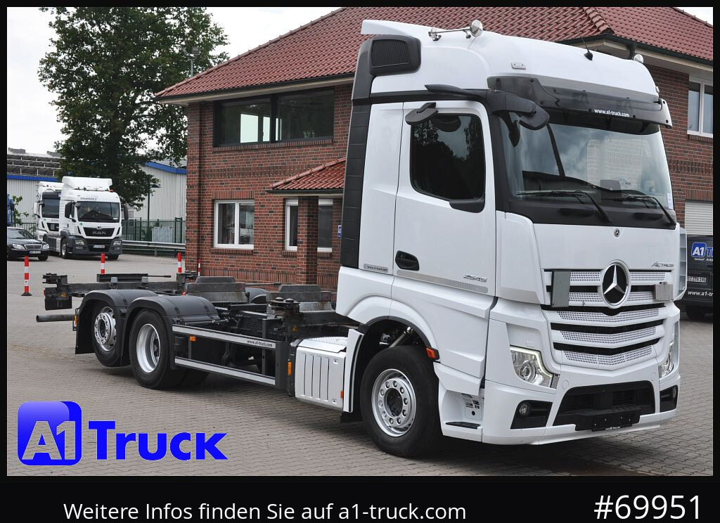 MERCEDES-BENZ 2545, Multi BDF, Wechsler, 7.45-7.82, MIDI, LIftachse - מוביל מכולות/ משאית החלפת גוף: תמונה 1 MERCEDES-BENZ 2545, Multi BDF, Wechsler, 7.45-7.82, MIDI, LIftachse - מוביל מכולות/ משאית החלפת גוף: תמונה 1