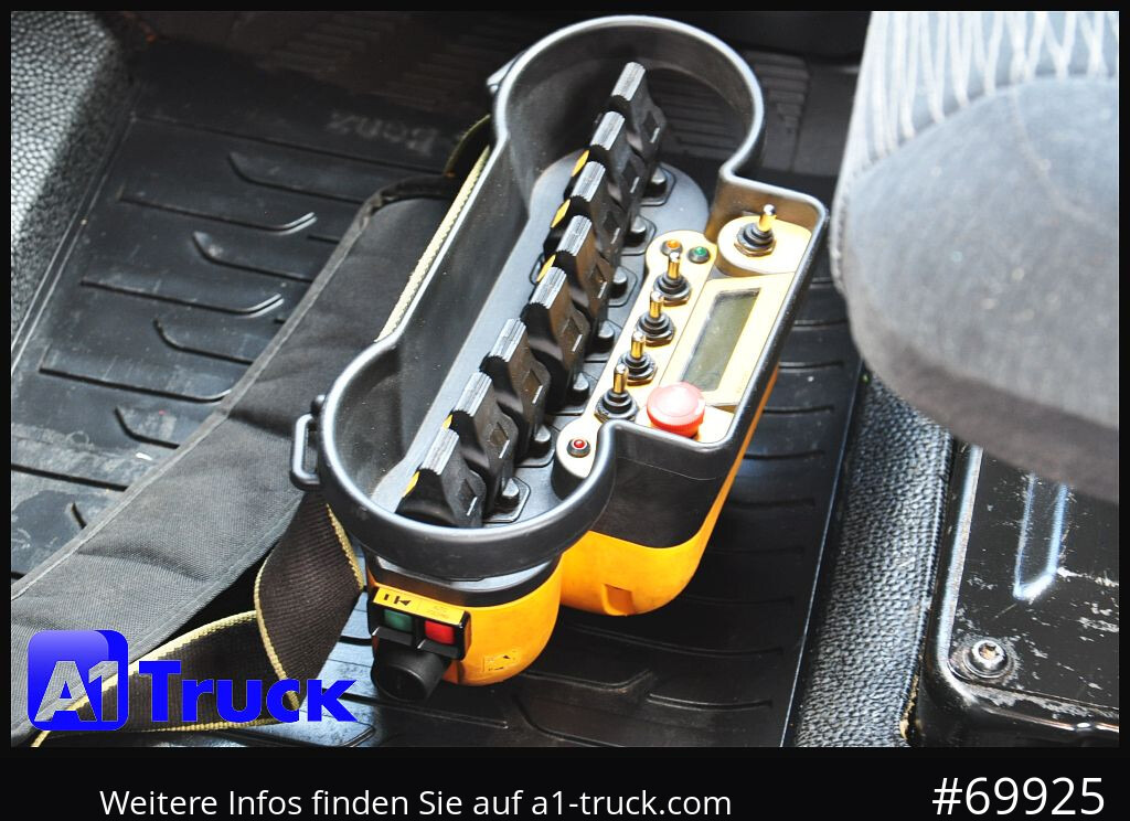 MERCEDES-BENZ Arocs 1840, Kipper + Kran,Funk Navi, KRAN faltbar - משאית מנוף, מזהיר: תמונה 3 MERCEDES-BENZ Arocs 1840, Kipper + Kran,Funk Navi, KRAN faltbar - משאית מנוף, מזהיר: תמונה 3