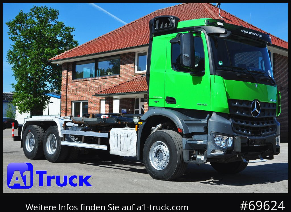 MERCEDES-BENZ Arocs 2542, Abrollkipper, 6x4, HYVA, - משאית הרמת וו: תמונה 1 MERCEDES-BENZ Arocs 2542, Abrollkipper, 6x4, HYVA, - משאית הרמת וו: תמונה 1