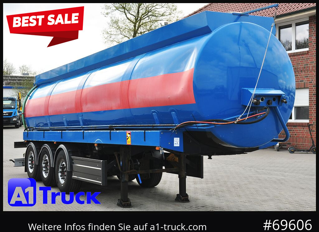 WILLIG 32m³ Pumpe Gülle Sickerwasser - סמיטריילר מכל: תמונה 1 WILLIG 32m³ Pumpe Gülle Sickerwasser - סמיטריילר מכל: תמונה 1