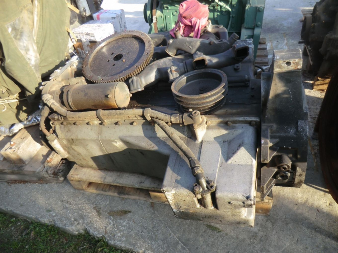 CUMMINS NHG-250 MOTORE USATO, IN SMONTAGGIO - מנוע עבור מכונת בנייה: תמונה 2 CUMMINS NHG-250 MOTORE USATO, IN SMONTAGGIO - מנוע עבור מכונת בנייה: תמונה 2