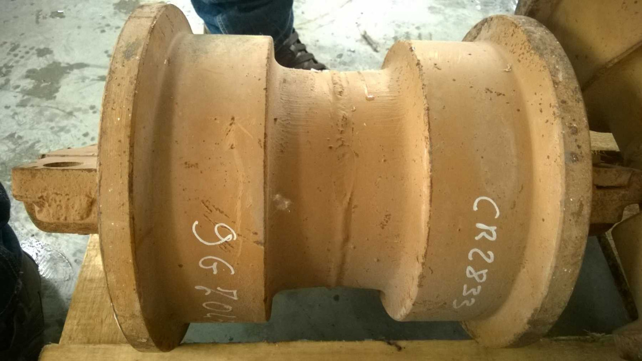Caterpillar 235 245 983 4 Rulli. CR2833 - רולר רצועה עבור מכונת בנייה: תמונה 2 Caterpillar 235 245 983 4 Rulli. CR2833 - רולר רצועה עבור מכונת בנייה: תמונה 2