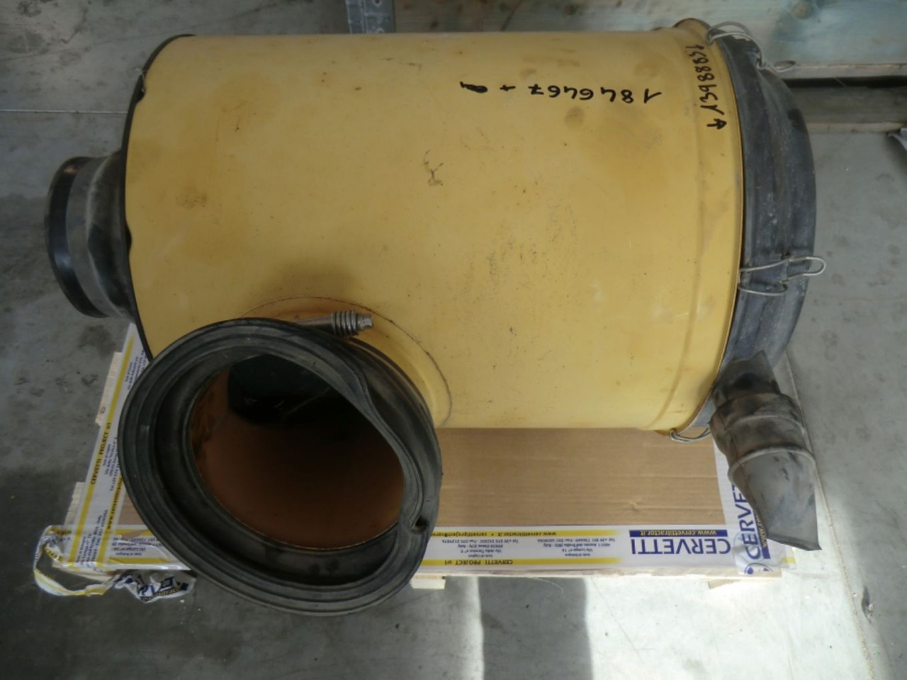 Caterpillar 735 Contenitore del filtro dell aria completo - מסנן אוויר עבור מכונת בנייה: תמונה 3 Caterpillar 735 Contenitore del filtro dell aria completo - מסנן אוויר עבור מכונת בנייה: תמונה 3