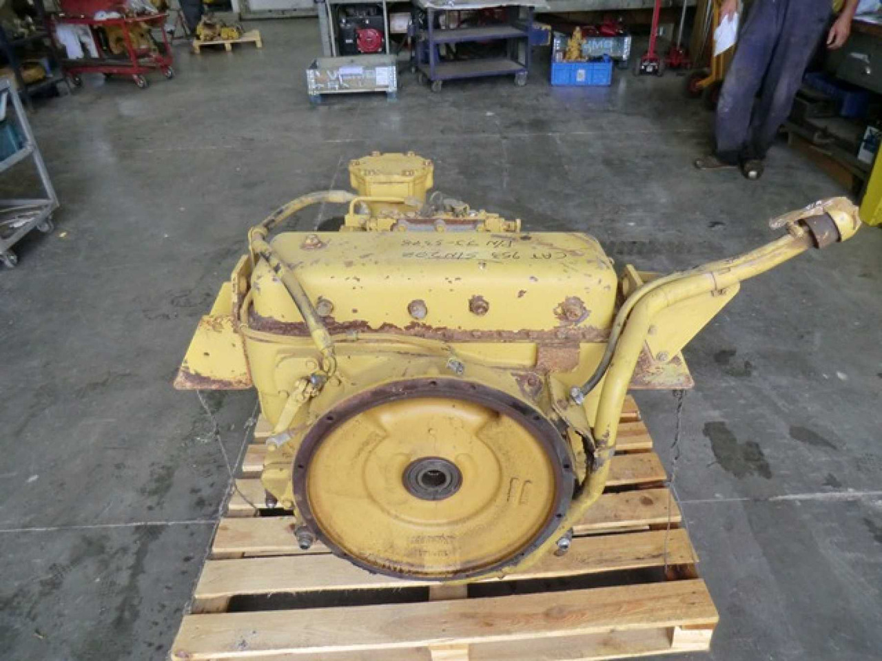 Caterpillar 953 TRASMISSIONE - תיבת הילוכים עבור מכונת בנייה: תמונה 3 Caterpillar 953 TRASMISSIONE - תיבת הילוכים עבור מכונת בנייה: תמונה 3