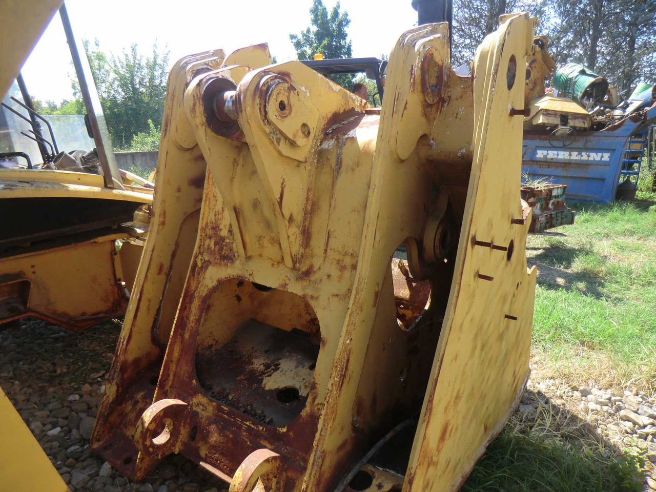 Caterpillar 963D COFANO ANTERIORE - מכסה מנוע עבור מכונת בנייה: תמונה 4 Caterpillar 963D COFANO ANTERIORE - מכסה מנוע עבור מכונת בנייה: תמונה 4