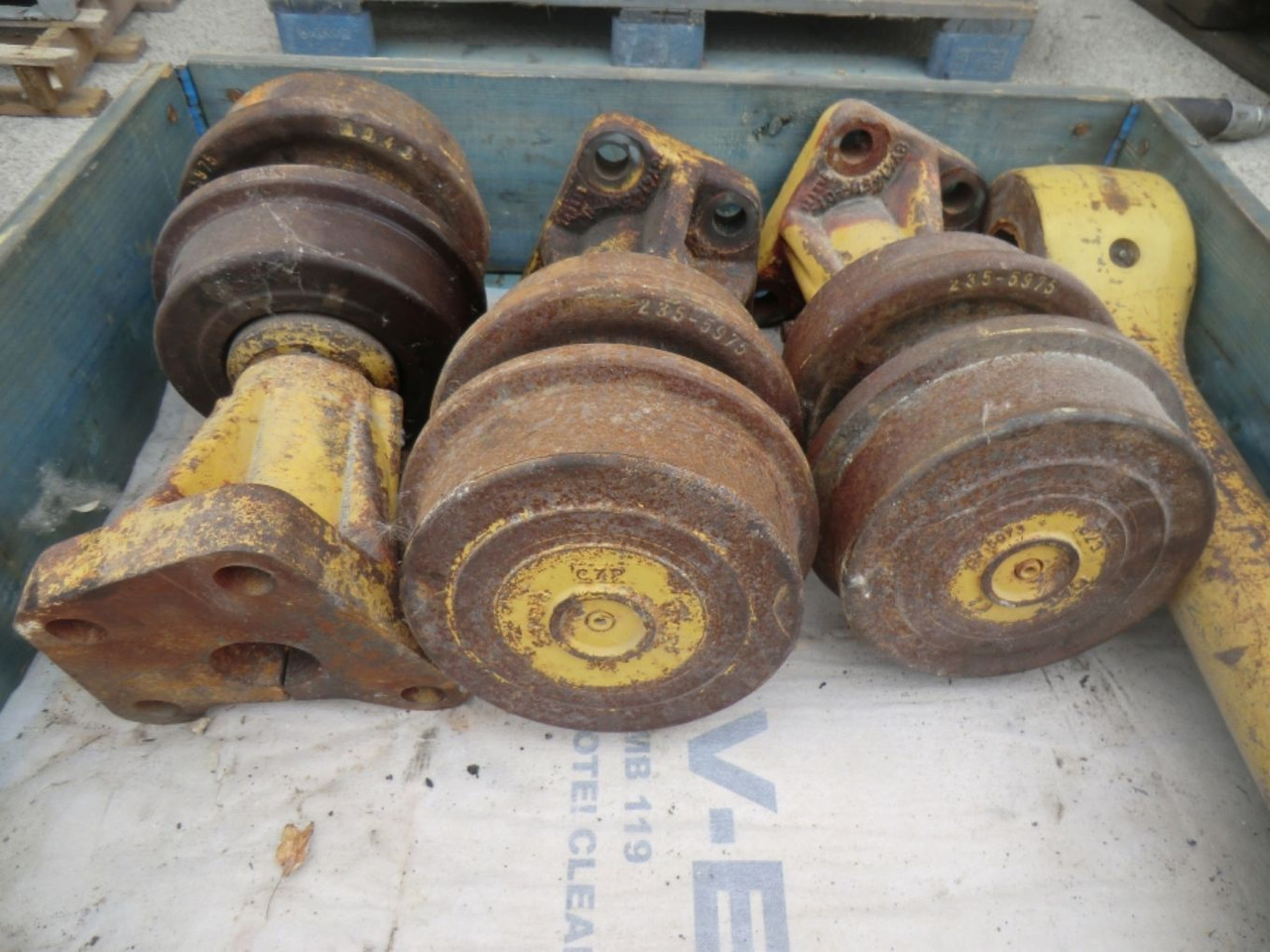 Caterpillar 963D RULLI SUPERIORI HEAVY-DUTY, SYSTEM ONE - רולר רצועה עבור מכונת בנייה: תמונה 4 Caterpillar 963D RULLI SUPERIORI HEAVY-DUTY, SYSTEM ONE - רולר רצועה עבור מכונת בנייה: תמונה 4