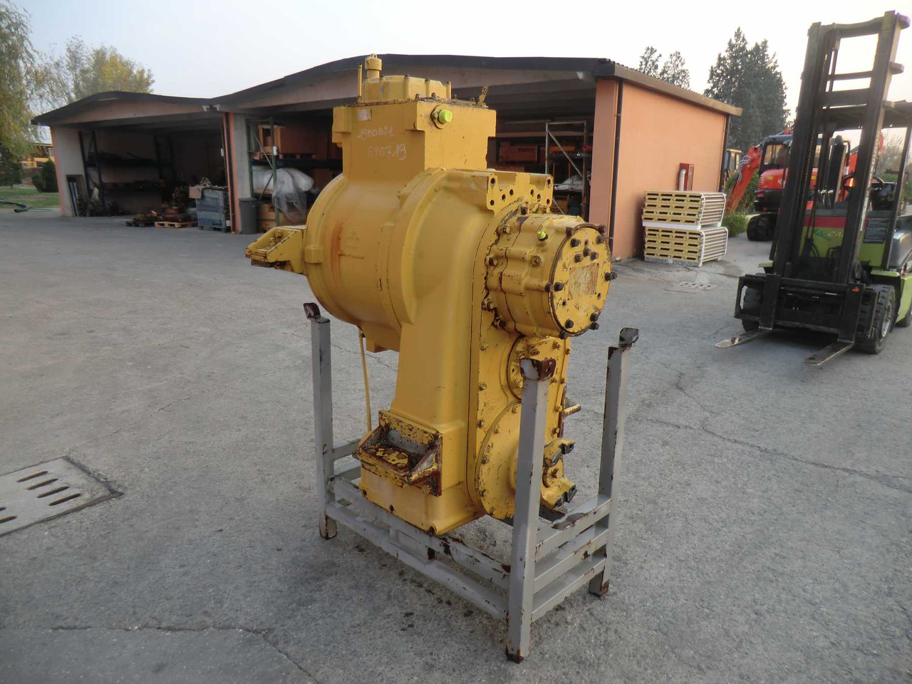 Caterpillar 988B trasmissione matricola 1JE00271. - תיבת הילוכים עבור מכונת בנייה: תמונה 1 Caterpillar 988B trasmissione matricola 1JE00271. - תיבת הילוכים עבור מכונת בנייה: תמונה 1