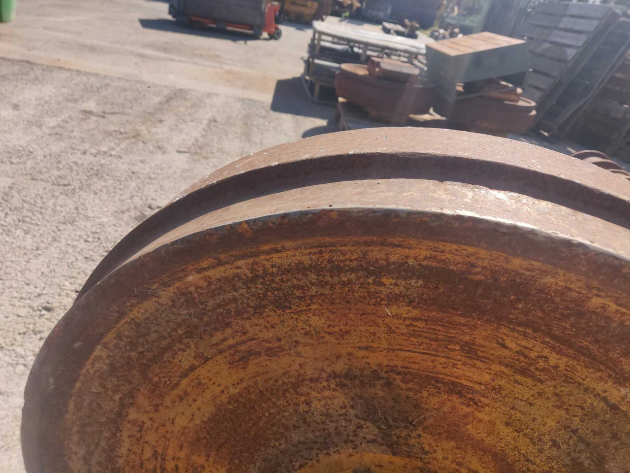 Caterpillar D7E RUOTA NUDA - חלקי תושבת עבור מכונת בנייה: תמונה 4 Caterpillar D7E RUOTA NUDA - חלקי תושבת עבור מכונת בנייה: תמונה 4