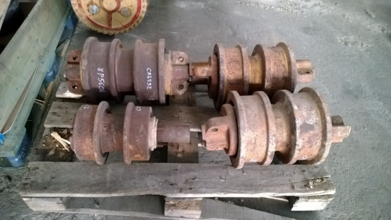 Caterpillar D9G D9H Rulli inferiori a doppia spalla. - רולר רצועה עבור מכונת בנייה: תמונה 1 Caterpillar D9G D9H Rulli inferiori a doppia spalla. - רולר רצועה עבור מכונת בנייה: תמונה 1