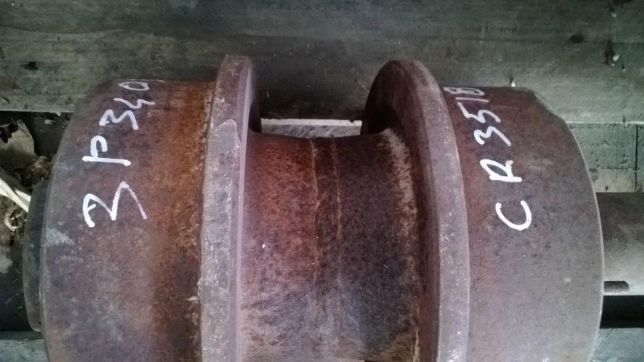 Caterpillar D9G D9H rullo superiore. - רולר רצועה עבור מכונת בנייה: תמונה 2 Caterpillar D9G D9H rullo superiore. - רולר רצועה עבור מכונת בנייה: תמונה 2