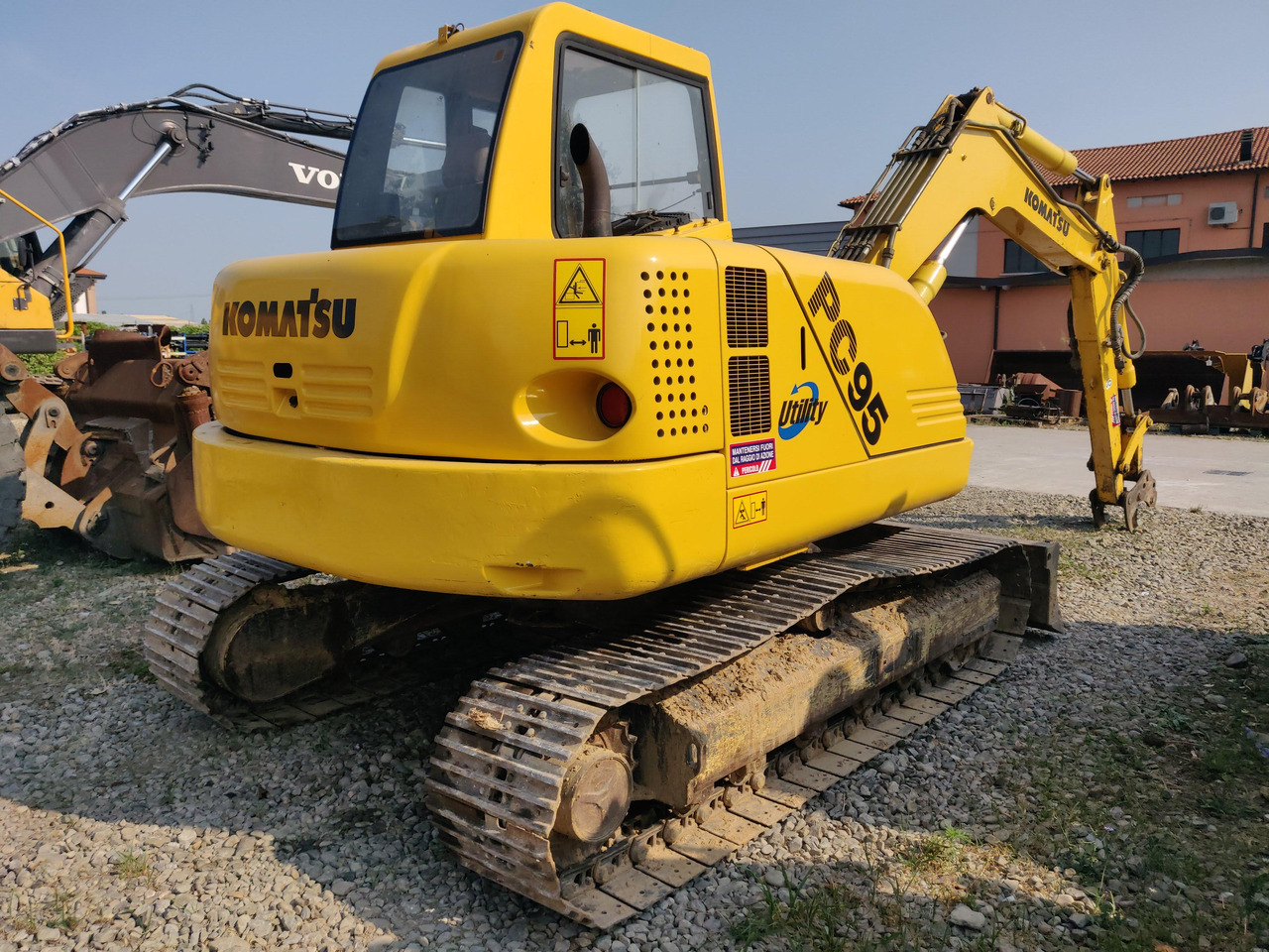 KOMATSU PC95R-2 - מיני מחפר: תמונה 4 KOMATSU PC95R-2 - מיני מחפר: תמונה 4
