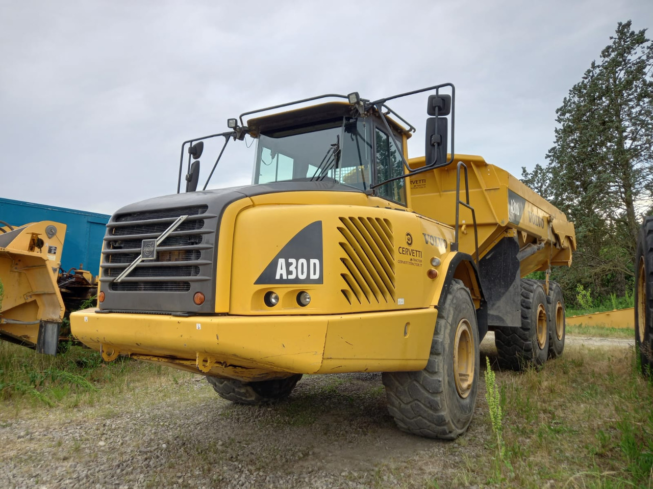 VOLVO A30D - מסיר פסולת מפרקי: תמונה 1 VOLVO A30D - מסיר פסולת מפרקי: תמונה 1