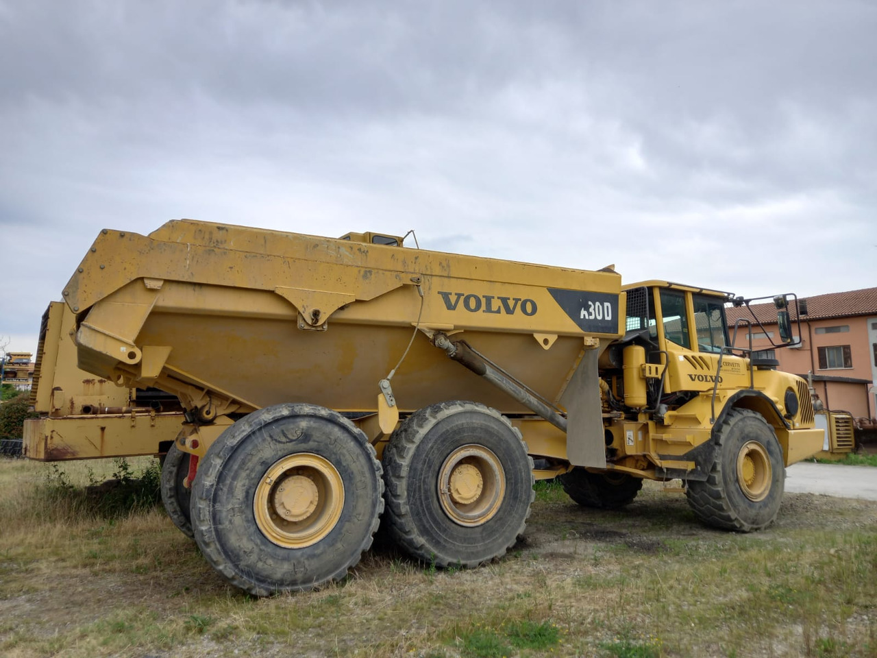 VOLVO A30D - מסיר פסולת מפרקי: תמונה 5 VOLVO A30D - מסיר פסולת מפרקי: תמונה 5