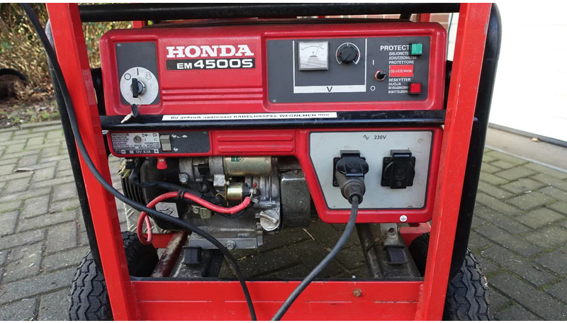 Honda EM4500S aggregaat met lichtmast - ערכת גנרטורים: תמונה 4 Honda EM4500S aggregaat met lichtmast - ערכת גנרטורים: תמונה 4