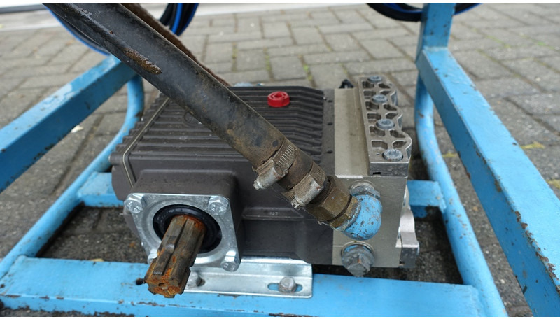 KWH Gedragen veldspuit vatspuit 400 Liter - מרסס: תמונה 5 KWH Gedragen veldspuit vatspuit 400 Liter - מרסס: תמונה 5