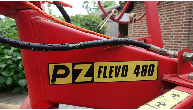 PZ Flevo 480 Schudder - גורף/ מגרפה: תמונה 5 PZ Flevo 480 Schudder - גורף/ מגרפה: תמונה 5