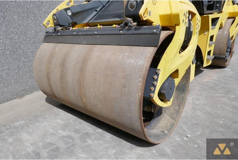 רולר Bomag BW190AD-5: תמונה 14