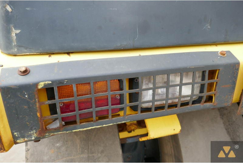 רולר פניאומטי Bomag BW25RH: תמונה 18