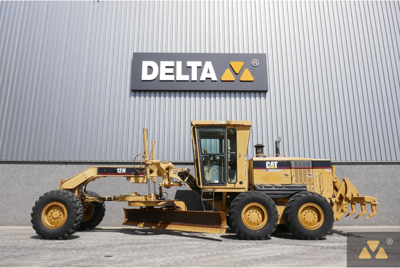 Caterpillar 12H - מפלסת: תמונה 1 Caterpillar 12H - מפלסת: תמונה 1