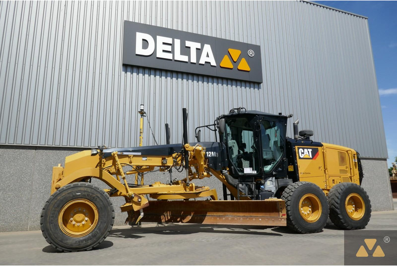 Caterpillar 12M3 - מפלסת: תמונה 4 Caterpillar 12M3 - מפלסת: תמונה 4