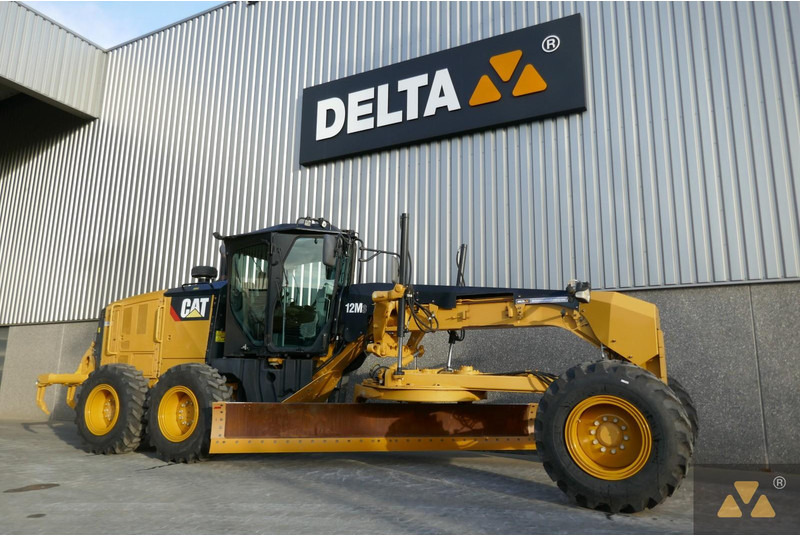 Caterpillar 12M3 - מפלסת: תמונה 3 Caterpillar 12M3 - מפלסת: תמונה 3