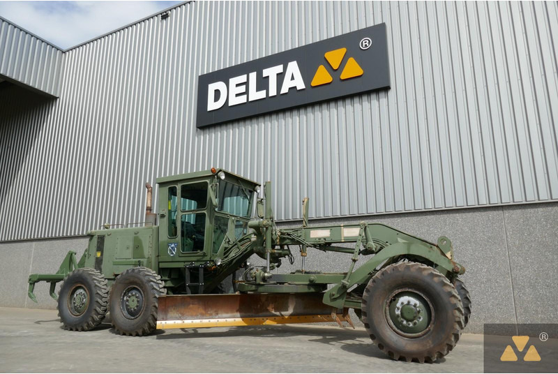 Caterpillar 130G Ex-army - מפלסת: תמונה 3 Caterpillar 130G Ex-army - מפלסת: תמונה 3