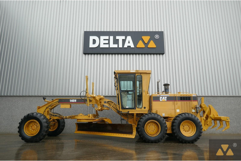 Caterpillar 140H Ex-army - מפלסת: תמונה 1 Caterpillar 140H Ex-army - מפלסת: תמונה 1