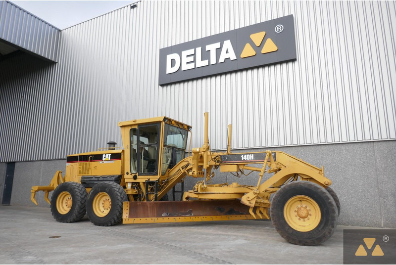 Caterpillar 140H - מפלסת: תמונה 3 Caterpillar 140H - מפלסת: תמונה 3