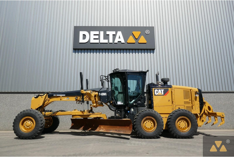 Caterpillar 140M3 - מפלסת: תמונה 1 Caterpillar 140M3 - מפלסת: תמונה 1