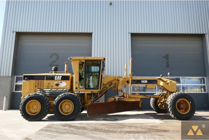 Caterpillar 143H - מפלסת: תמונה 2 Caterpillar 143H - מפלסת: תמונה 2