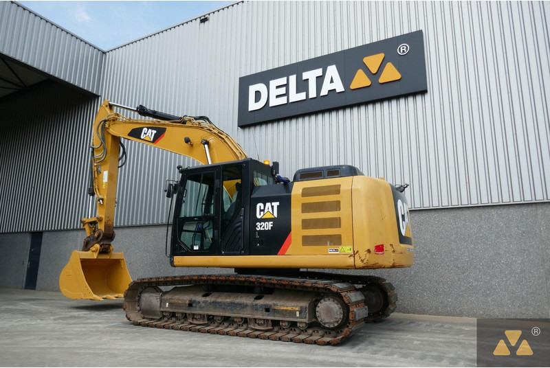 Caterpillar 320FL - מחפר סורק: תמונה 4 Caterpillar 320FL - מחפר סורק: תמונה 4
