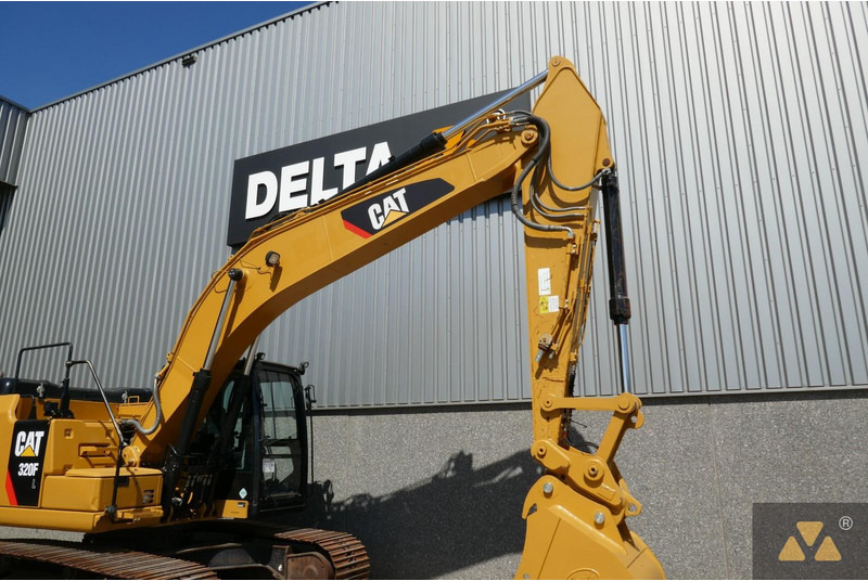 מחפר סורק Caterpillar 320FL: תמונה 9 מחפר סורק Caterpillar 320FL: תמונה 9