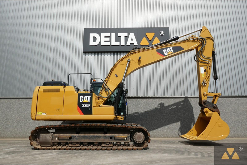 Caterpillar 320FL - מחפר סורק: תמונה 2 Caterpillar 320FL - מחפר סורק: תמונה 2