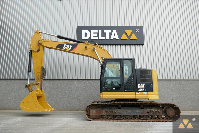 Caterpillar 325F LCR - מחפר סורק: תמונה 1 Caterpillar 325F LCR - מחפר סורק: תמונה 1