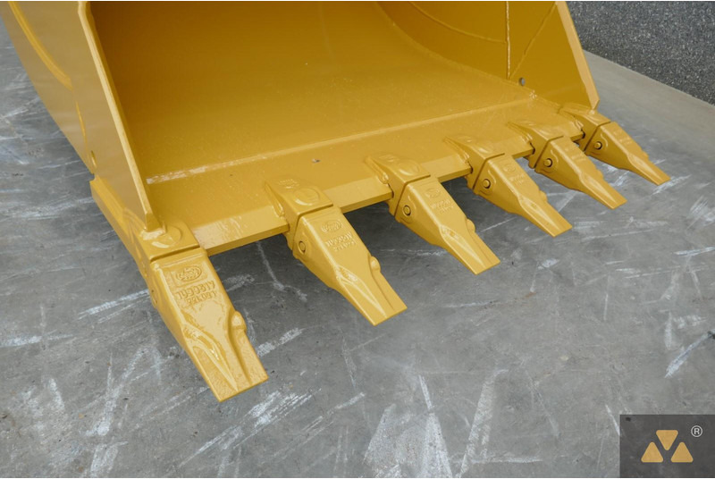 מחפר סורק Caterpillar 330FL: תמונה 12