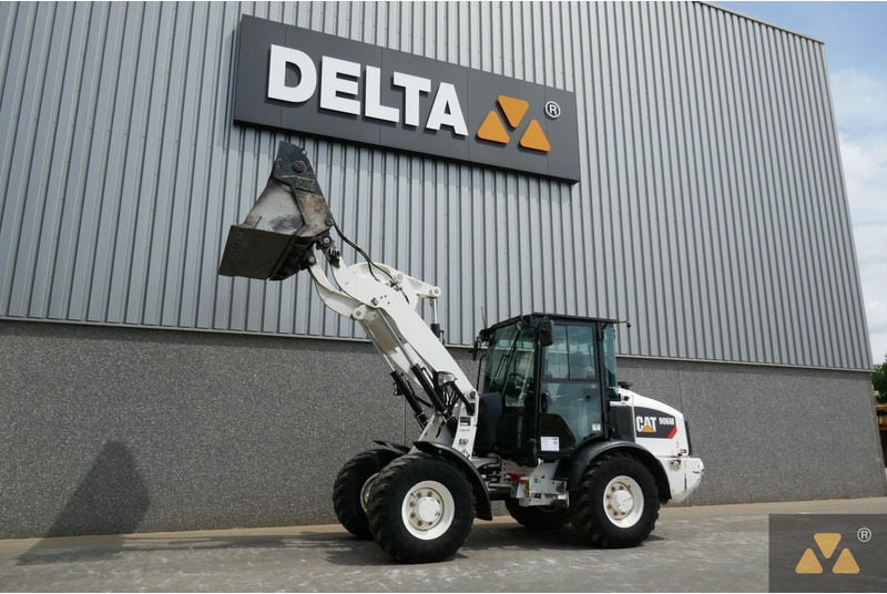 Caterpillar 906M - מעמיס גלגלים: תמונה 3 Caterpillar 906M - מעמיס גלגלים: תמונה 3