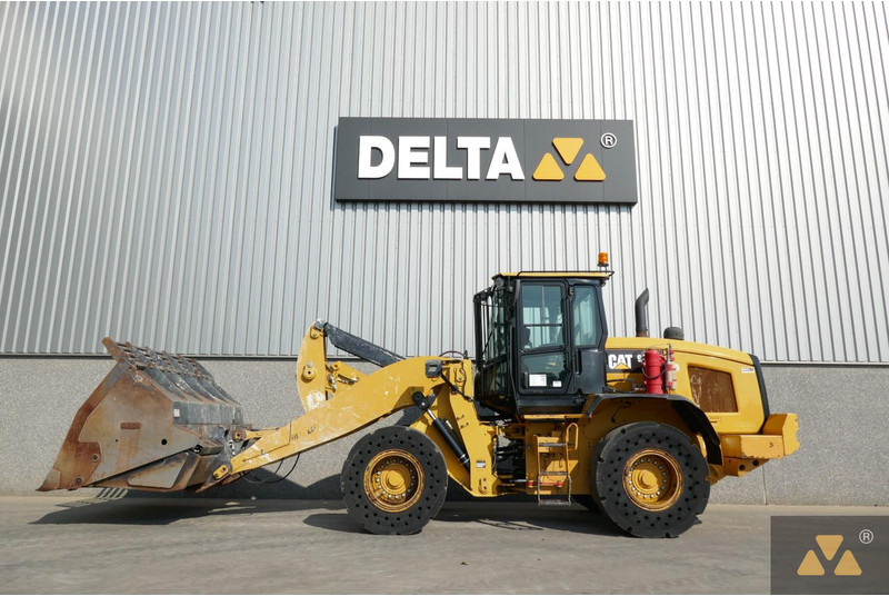 Caterpillar 938M - מעמיס גלגלים: תמונה 1 Caterpillar 938M - מעמיס גלגלים: תמונה 1