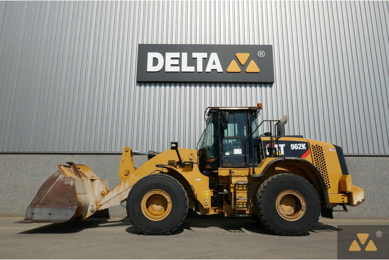 Caterpillar 962K - מעמיס גלגלים: תמונה 1 Caterpillar 962K - מעמיס גלגלים: תמונה 1