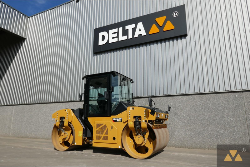Caterpillar CB10 - רולר: תמונה 3 Caterpillar CB10 - רולר: תמונה 3