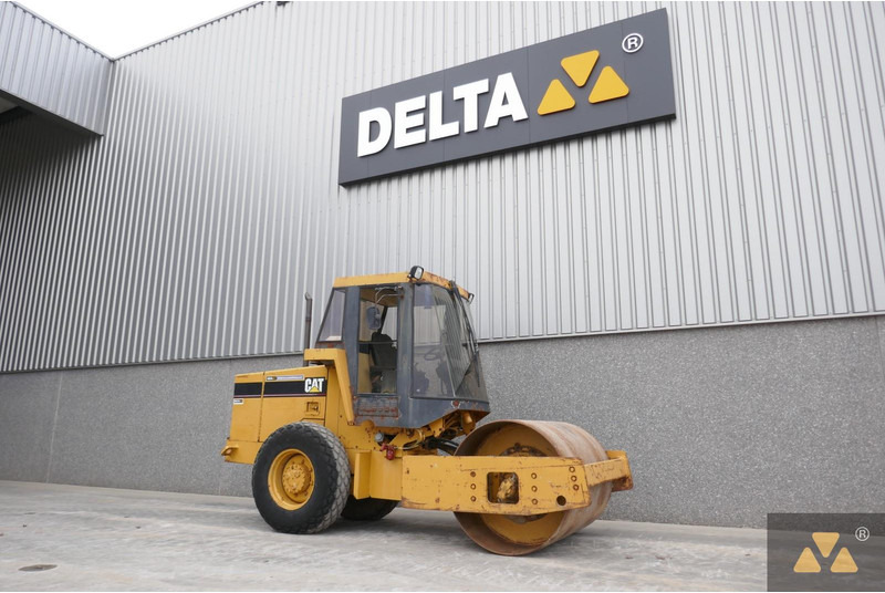 Caterpillar CS433C - רולר: תמונה 3 Caterpillar CS433C - רולר: תמונה 3
