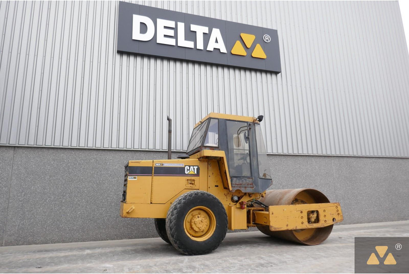 Caterpillar CS433C - רולר: תמונה 5 Caterpillar CS433C - רולר: תמונה 5