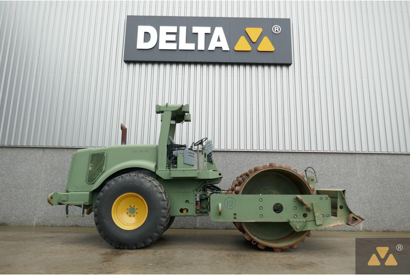 Caterpillar CS563D Ex-army - רולר: תמונה 2 Caterpillar CS563D Ex-army - רולר: תמונה 2
