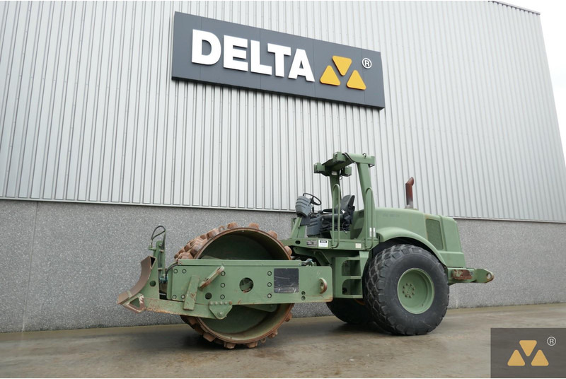 Caterpillar CS563D Ex-army - רולר: תמונה 4 Caterpillar CS563D Ex-army - רולר: תמונה 4