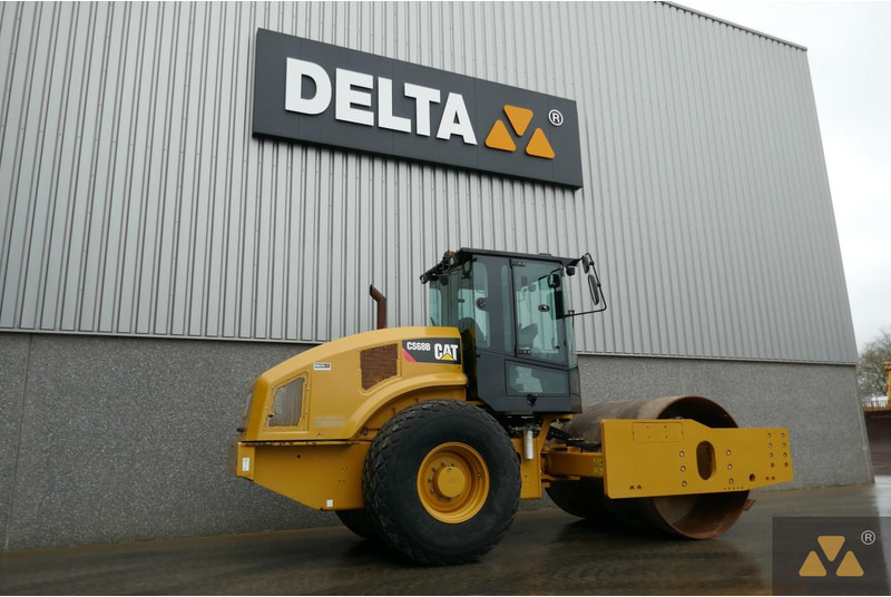 Caterpillar CS68B - רולר: תמונה 5 Caterpillar CS68B - רולר: תמונה 5