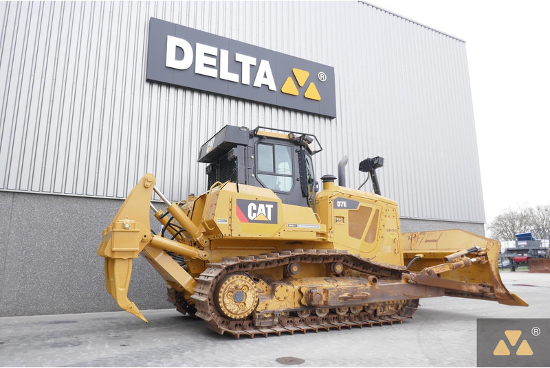 Caterpillar D7E - דחפור: תמונה 5 Caterpillar D7E - דחפור: תמונה 5
