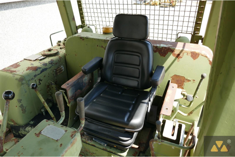 דחפור Caterpillar D7F Ex-army: תמונה 7