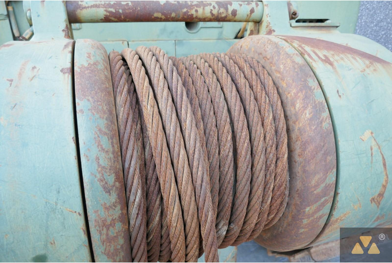 דחפור Caterpillar D7F Ex-army: תמונה 15